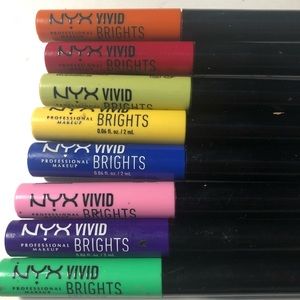 NYX VIVID EYELINERS